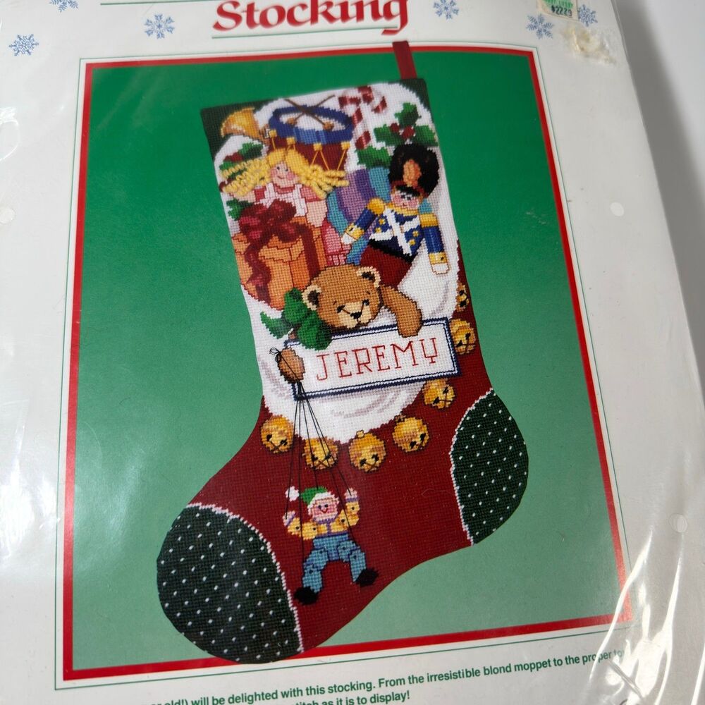 VTG DIMENSIONS Needlepoint Christmas Stocking Kit CHOCK FULL OF TOYS SEALED NEW - Picture 4 of 8
